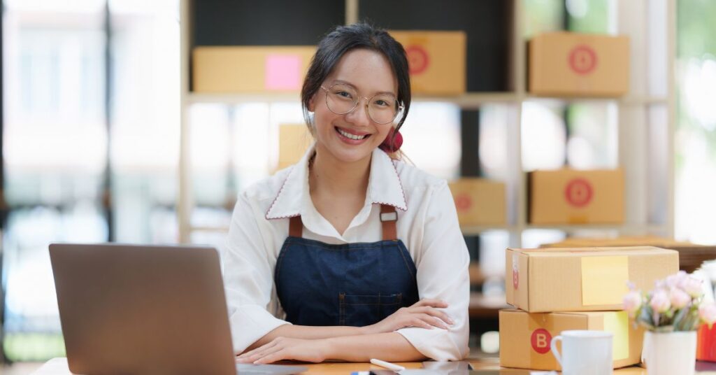 How We Do Ecommerce Keyword Research 1 Woman with laptop doing ecommerce research